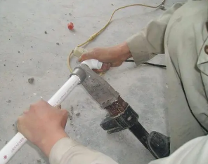 香河漏水维修电话